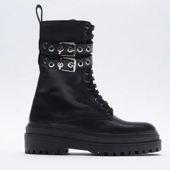 Zara Black New Low Heel Leather Lug Combat Moto Boots Blogger Favorite - Picture 2 of 3